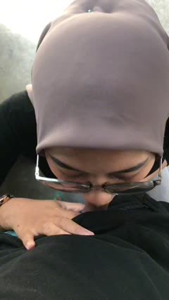 jilbab nisia yuanida eksib