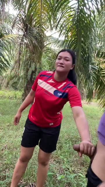 cewe kalimantan sama anak kepala desa di kebun sawit viral crot dalam.mp4.mp4